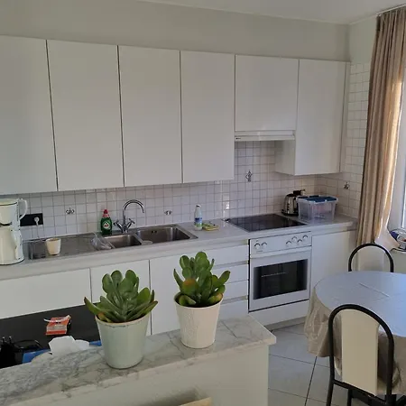 Cosy 3 Bedroom Near The T112 Lägenhet Oostende