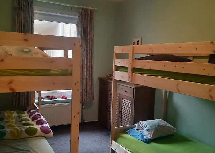 公寓 Cosy 3 Bedroom Near The T112